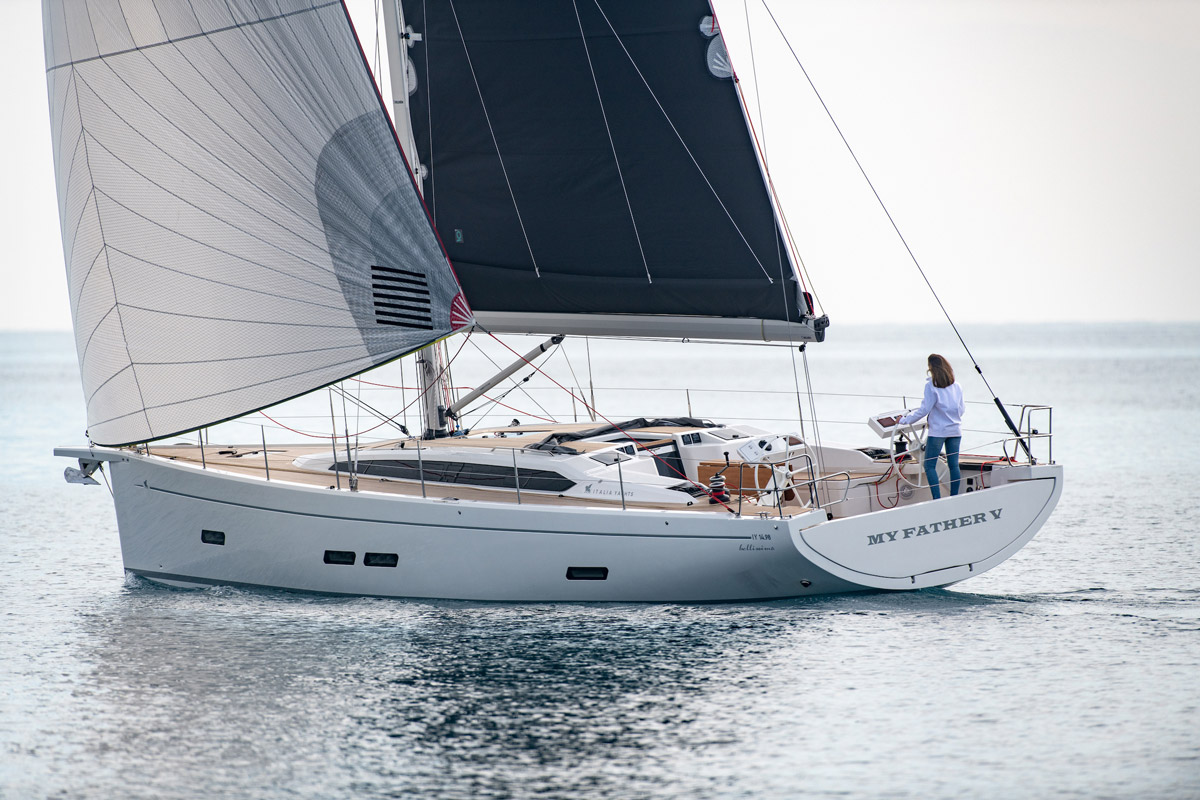 More_2_Sea-Italia_Yachts-boat-04